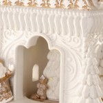 Cream House χριστουγεννιάτικο παραμυθένιο σπίτι σε λευκή απόχρωση με ενσωματωμένο φωτισμό μουσική και κίνηση 26x23x47 εκ