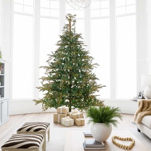 Geneva Pre-Lit χριστουγεννιάτικο δέντρο με φύλλωμα μεικτό PE-PVC σε πράσινη απόχρωση με ενσωματωμένα 2400 led και ύψος 240 εκ 