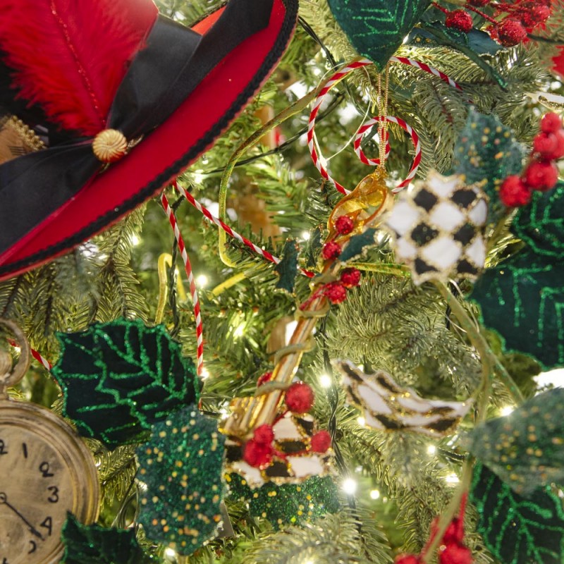 Καπελάς ολοκληρωμένη διακόσμηση Χριστουγεννιάτικου δέντρου με 121 στολίδια