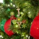 Elve's tree πρόταση στολισμού για χριστουγεννιάτικο δέντρο με 138 στολίδια