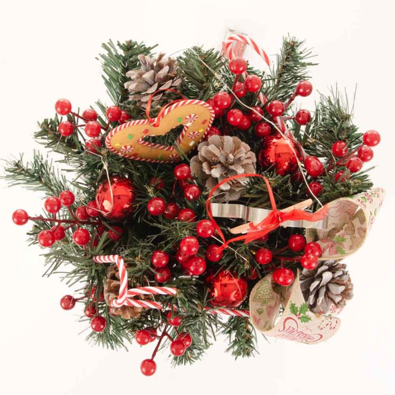 Sweet Holiday επιτραπέζια χριστουγεννιάτικη σύνθεση Gingerbread σε μεταλλικό λευκό κασπώ 16x16x35 εκ