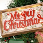 Classic Christmas Έτοιμο στολισμένο Χριστουγεννιάτικο στεφάνι με led φωτάκια 90 εκ