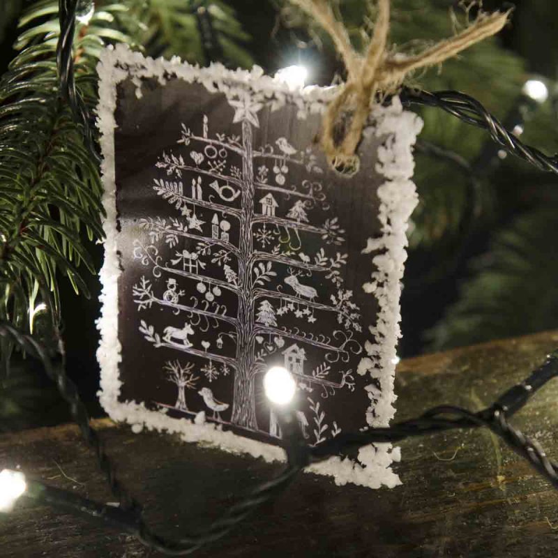 Χειροποίητο Χριστουγεννιάτικο retro στολίδι σε μαύρο φόντο με χιόνι σετ έξι σχεδίων 9x6 εκ