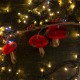 Χριστουγεννιάτικο διακοσμητικό κλαδί με μανιτάρια σε καφέ και κόκκινη απόχρωση