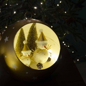 Επιτραπέζια μεταλλική διακοσμητική Χριστουγενιάτικη μπάλα με χιονανθρώπους σε χρυσή απόχρωση και σκαλιστά αστεράκια με φως 22 εκ