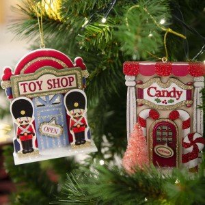 Στολίδια Χριστουγεννιάτικα κρεμαστά Candy and Toy shop σετ των δύο από χαρτί 10 εκ