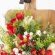 Χειροποίητη σύνθεση σε ξύλο κοπής με διακοσμητική βρύση και τεχνητά λουλούδια 20x12x42 εκ