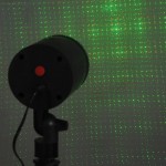 Λέιζερ Led προβολέας με τηλεχειριστήριο και 3 προγράμματα με ακτίνα κάλυψης 914 m2 Ip44