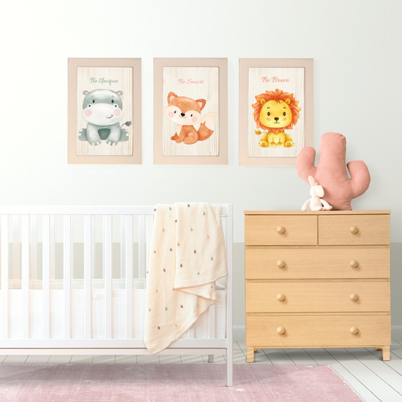 Διακοσμητική σύνθεση με χειροποίητα ξύλινα πινακάκια παιδικά με ζωάκια σετ τρία τεμάχια 24x34 εκ