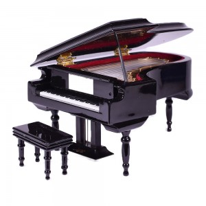 Διακοσμητική μινιατούρα πιάνου με ουρά σε μαύρο χρώμα 17x12x14 εκ