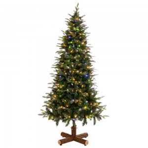 Noble Pre-Lit χριστουγεννιάτικο δέντρο σε πράσινη απόχρωση με ενσωματωμένα 400 LED λαμπάκια και ύψος 210 εκ  