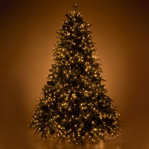 Franklin Fir Pre-Lit χριστουγεννιάτικο δέντρο σε πράσινο χρώμα με ενσωματωμένα 3100 LED με ύψος 300 εκ