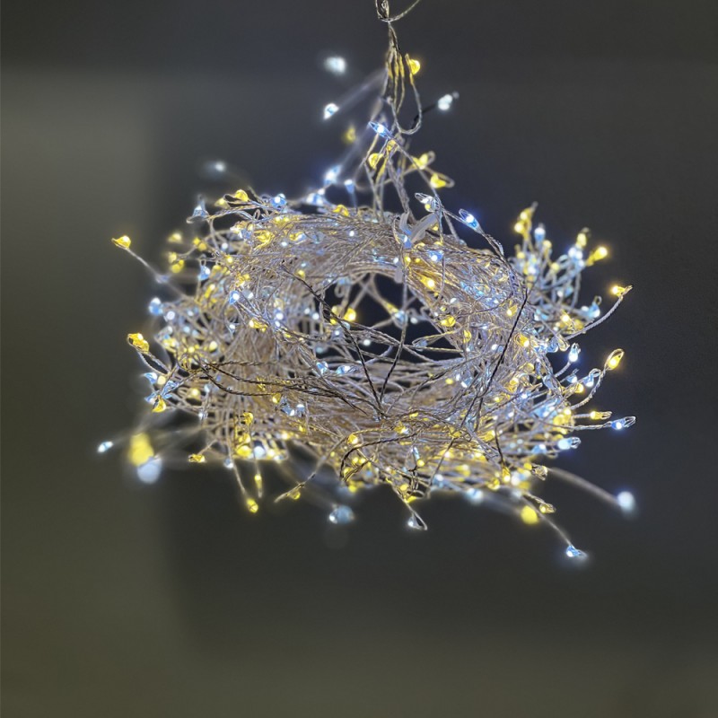 450 microled λαμπάκια σε σειρά με ασημί καλώδιο IP44 με 8 προγράμματα φωτισμού με ψυχρό  και θερμό λευκό φως 300 εκ