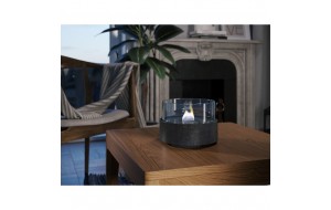 Café 18 γυάλινο διάφανο διακοσμητικό κερί με εστία φωτιάς και μαύρο πλαίσιο από πορσελάνη 18x14 εκ