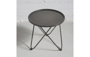 Μεταλλικό βοηθητικό τραπέζι σε μαύρο χρώμα 42,5x42,5x40 εκ