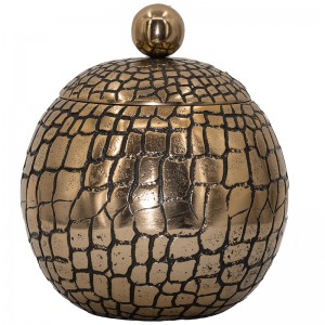 Μεταλλικό διακοσμητικό βάζο με ανάφλυγο τύπου κροκοδείλου και καπάκι σε χρυσό χρώμα 19.5x19.5x22 εκ