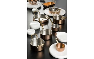 Shiny Copper κατσαρολάκι παρουσίασης από ανοξείδωτο ατσάλι σε χάλκινη απόχρωση με χρυσή λαβή 10x5 εκ