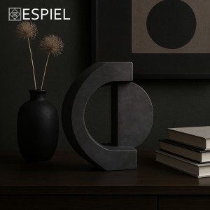 Κεραμικό διακοσμητικό βάζο σε πράσινη απόχρωση και σχέδιο C 32.5x11.5x39 εκ.