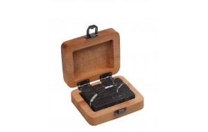 Διακοσμητικό ξύλινο κουτί με δώδεκα μαρμάρινους κύβους αντί πάγου στο ουίσκι 11x9 εκ