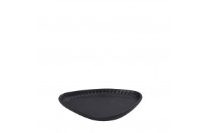 Gobi Black Sand χειροποίητο πορσελάνινο πιατάκι τριγωνικό μαύρο ματ σετ έξι τεμαχίων 17.5x9.5x2.3 εκ