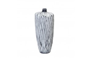 Κεραμικό διακοσμητικό βάζο σε λευκό χρώμα με μαύρες ανάγλυφες διαγραμμίσεις 13x26 εκ