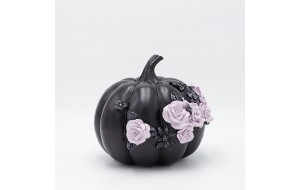Διακοσμητική κολοκύθα Halloween σε μαύρη απόχρωση με διακόσμηση ροζ τριαντάφυλλα 21x22x19 εκ Διακοσμητική κολοκύθα Halloween σε μαύρη απόχρωση με διακόσμηση ροζ τριαντάφυλλα 21x22x19 εκ