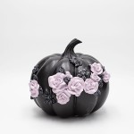 Διακοσμητική κολοκύθα Halloween σε μαύρη απόχρωση με διακόσμηση ροζ τριαντάφυλλα 21x22x19 εκ