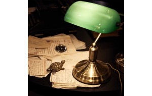 Lawyer μεταλλικό φωτιστικό γραφείου με χρυσό σκελετό και καπέλο σε πράσινο χρώμα 26x38 εκ