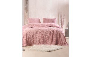 Bliss σετ γούνινη κουβέρτα για υπέρδιπλο κρεβάτι σε ροζ απόχρωση με δύο μαξιλαροθήκες 220x240 εκ