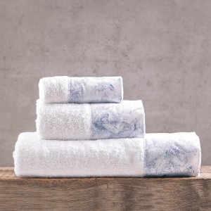 Lucette λευκό και μπλε σετ πετσέτες τριών τεμαχίων 30x50 / 50x90 / 80x150 εκ