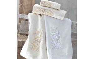Cyclamine σετ πετσέτες σε λευκό χρώμα 3 τεμαχίων 30x50 / 50x90 / 80x150 εκ