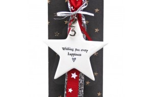 Χριστουγεννιάτικο χειροποίητο γούρι από πορσελάνη με σχήμα αστεριού και φράση Wishing you.. 33 εκ