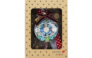 Χριστουγεννιάτικο γούρι 2026 χειροποίητο από ανακυκλωμένα περιοδικά σε σχήμα μάτι 