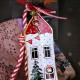 Χειροποίητο χριστουγεννιάτικο μεταλλικό γούρι σε σχήμα σπιτιού 18 εκ