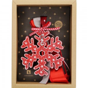 Χριστουγεννιάτικο γούρι 2026 χειροποίητο ξύλινο σε σχήμα χιονιφάδας