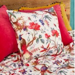 Διακοσμητικό μαξιλάρι με σχέδιο πουλιά στο δάσος 45x45 εκ