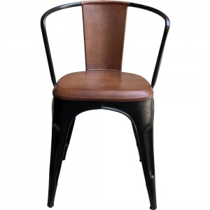 Living μεταλλική καρέκλα με μαύρο αντικέ σκελετό και δερμάτινο κάθισμα σε καφέ χρώμα 47x54x80 εκ