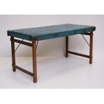 Surat τραπέζι από ανακυκλωμένο ξύλο με γαλάζιο φινίρισμα 155x75x75 εκ