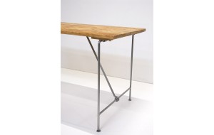Τραπέζι από ανακυκλωμένο ξύλο σε φυσικό χρώμα με μεταλλική βάση 153x70x76 εκ