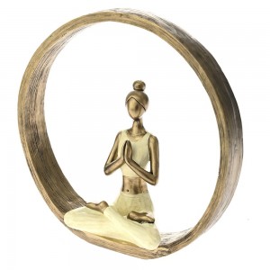 Διακοσμητική κεραμική φιγούρα Yoga σε κύκλο σε χρυσή κρεμ απόχρωση 23x7x22 εκ