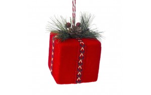 Χριστουγεννιάτικο στολίδι με σχήμα δώρου σε κόκκινο χρώμα σετ τεσσάρων τεμαχίων 8x8x10 εκ