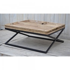Ξύλινο τραπέζι με δίσκους με μεταλλικά πόδια 120x120x55 εκ