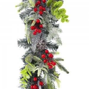 Χιονισμένη χριστουγεννιάτικη γιρλάντα με κόκκινα berries και κουκουνάρια 180 εκ