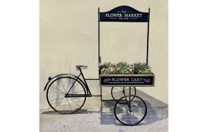 Flower Market μεταλλικό διακοσμητικό ποδήλατο σε μαύρο χρώμα με βάση για κασπώ και γλάστρες 165x68x168 εκ