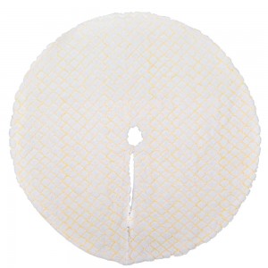 Χριστουγεννιάτικη διακοσμητική γούνινη ποδιά βάσης δέντρου σε λευκή απόχρωση με χρυσές λεπτομέρειες 120 εκ Χριστουγεννιάτικη διακοσμητική γούνινη ποδιά βάσης δέντρου σε λευκή απόχρωση με χρυσές λεπτομέρειες 120 εκ