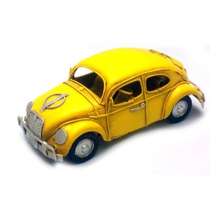 Μεταλλικό διακοσμητικό αυτοκίνητο κίτρινος σκαραβαίος 5x6x15 εκ