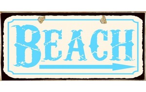 Beach ξύλινη vintage πινακίδα 26x13 εκ