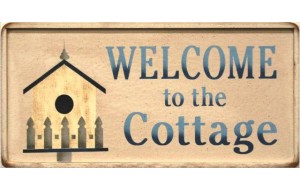 Ξύλινος ρετρό πίνακας χειροποίητος welcome to the cottage 26x13 εκ