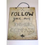Follow your inner compass vintage ξύλινο πινακάκι