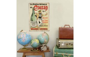 Ξύλινο πινακάκι με παλιά διαφήμιση Γαλλικού εμφιαλωμένου νερού